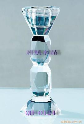 浦江縣啟航水晶工藝品經營部 專業供應批發零售水晶燭臺、蠟燭臺及燭頭